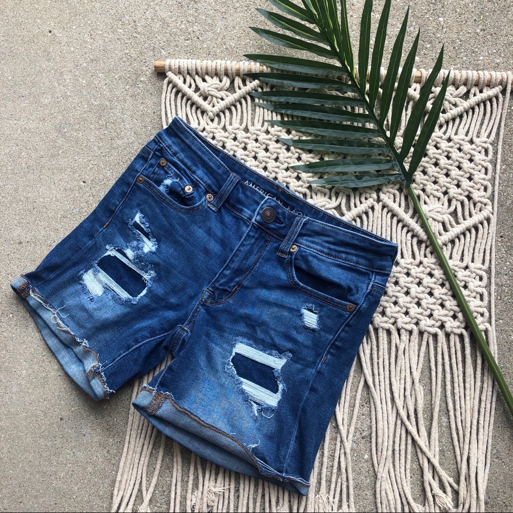 American Eagle Distressed Midi Jean Shorts Size 2
